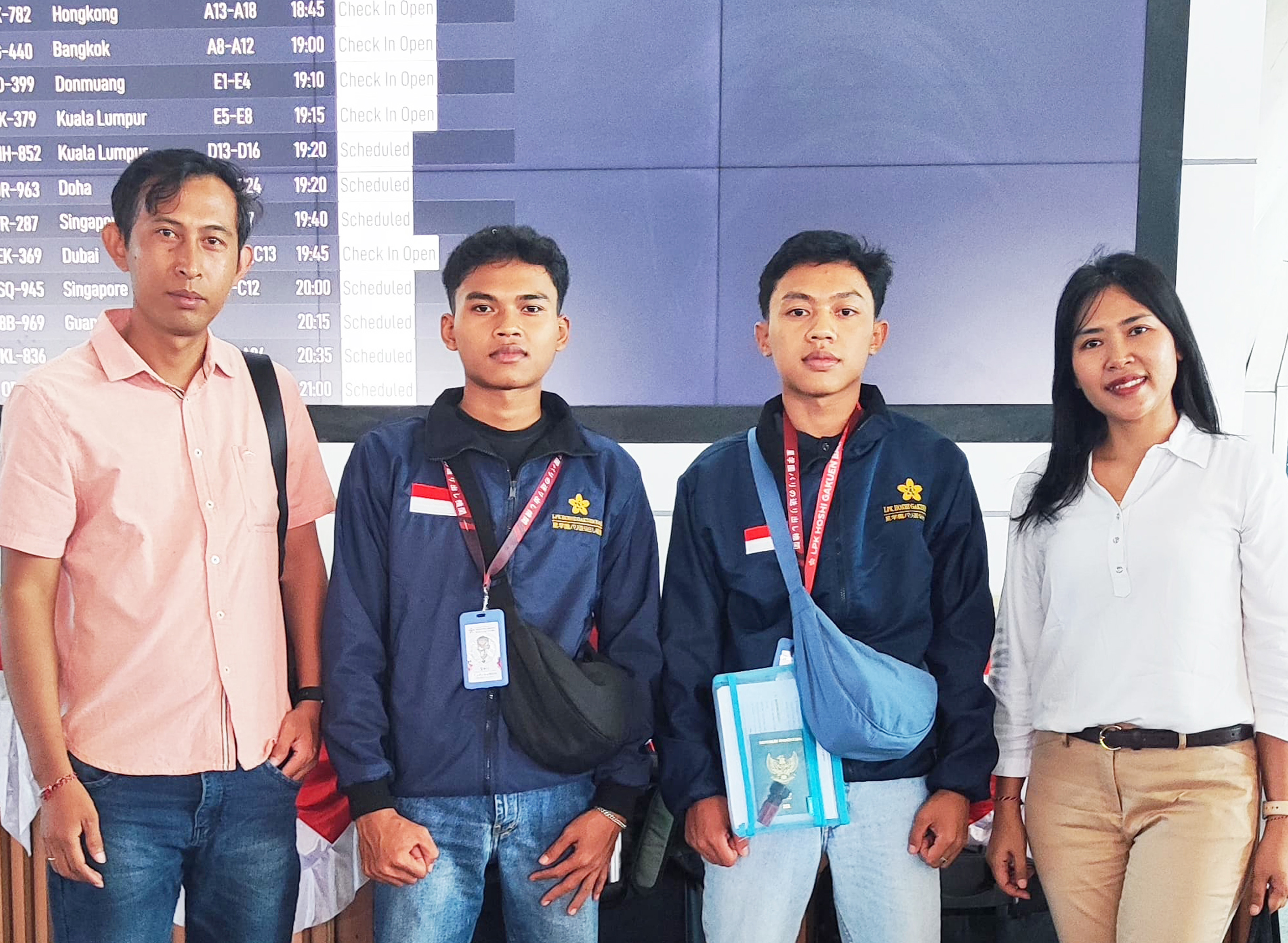 Keberangkatan Edi dan Zahid